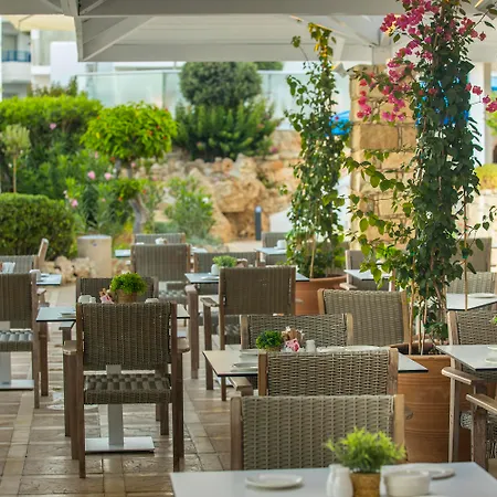 Hotel Leonardo Plaza Cypria Maris & (adults Only) 4*