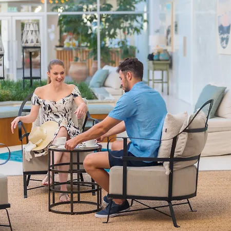 Leonardo Plaza Cypria Maris & (adults Only)