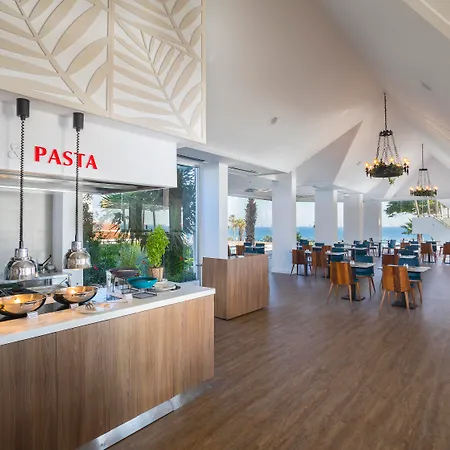 Leonardo Plaza Cypria Maris & (adults Only) Hotel 4*