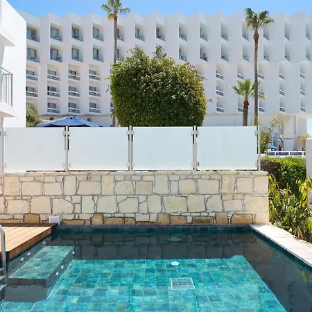 Leonardo Plaza Cypria Maris & (adults Only) 4* Geroskipou