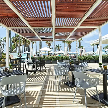 Leonardo Plaza Cypria Maris & (adults Only) מלון