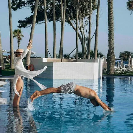 מלון Leonardo Plaza Cypria Maris & (adults Only) 4*