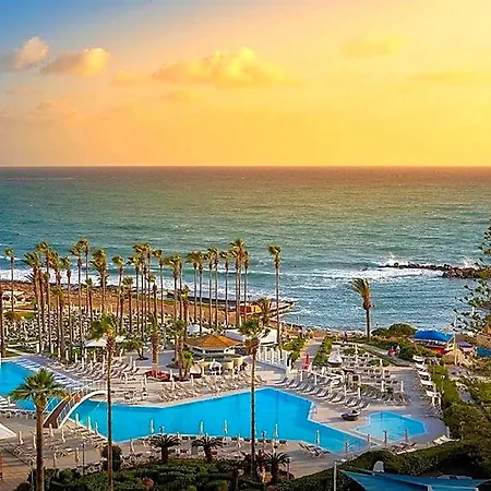 ホテル Leonardo Plaza Cypria Maris & (adults Only) 4*