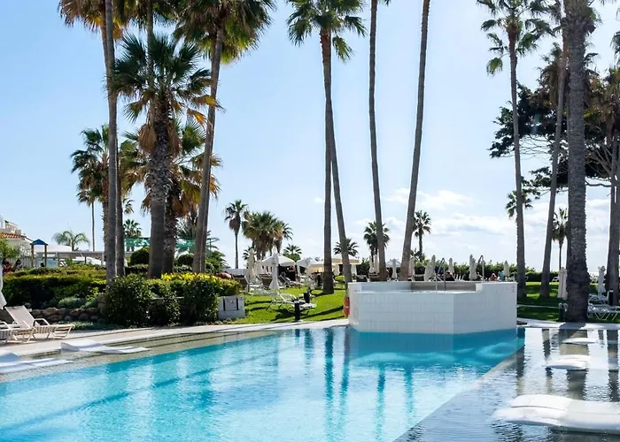 Leonardo Plaza Cypria Maris & (adults Only)