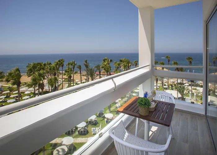 Leonardo Plaza Cypria Maris & (adults Only) Ξενοδοχείο 4*