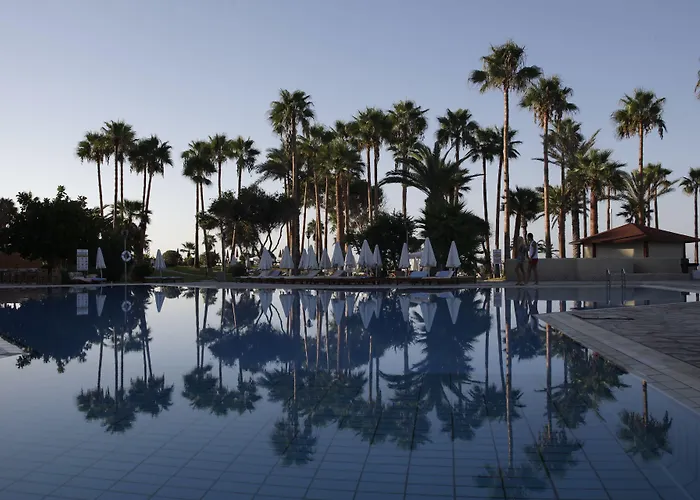 Leonardo Plaza Cypria Maris & (adults Only) Hotel 4*