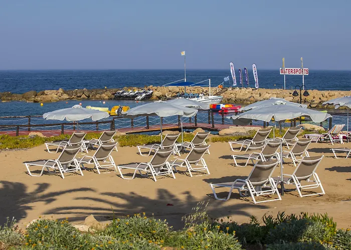 Ξενοδοχείο Leonardo Plaza Cypria Maris & (adults Only)