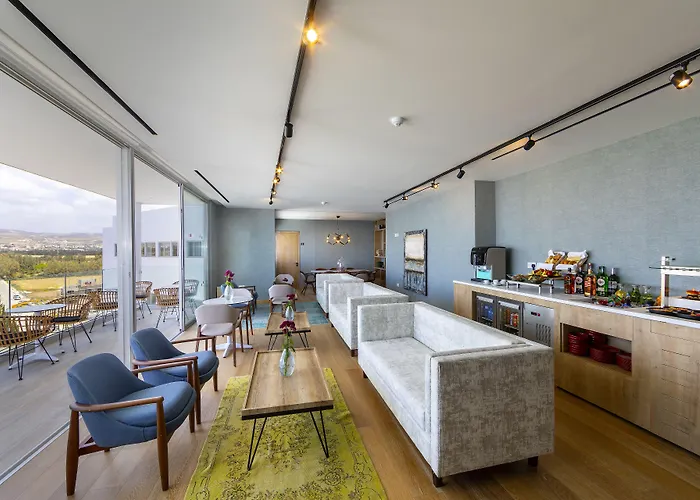 Leonardo Plaza Cypria Maris & (adults Only) 4* Geroskipou