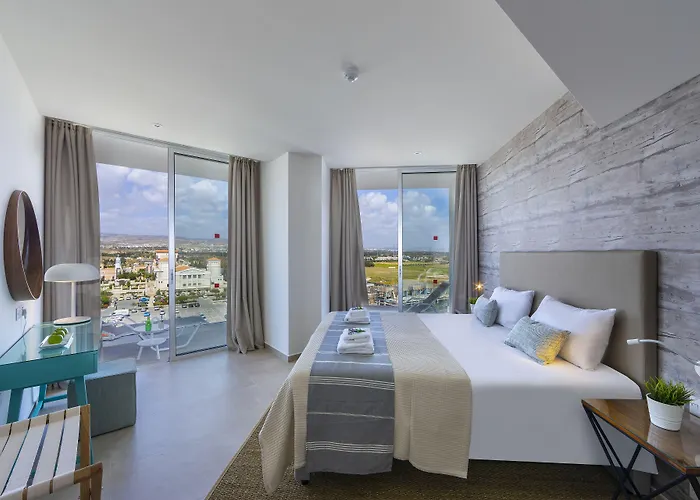 Leonardo Plaza Cypria Maris & (adults Only) Ξενοδοχείο 4*