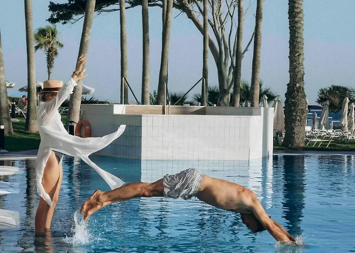 Hotel Leonardo Plaza Cypria Maris & (adults Only) 4*